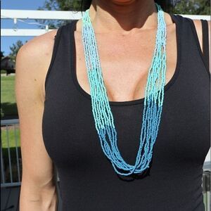 NWT blue beaded multi string fashion necklace
